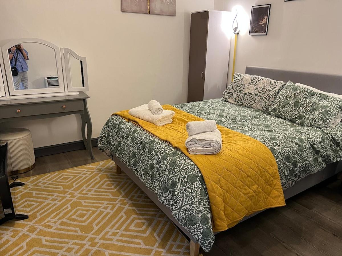 City 1 Bed Apt Sleeps 3 Διαμέρισμα Τσέστερ Εξωτερικό φωτογραφία